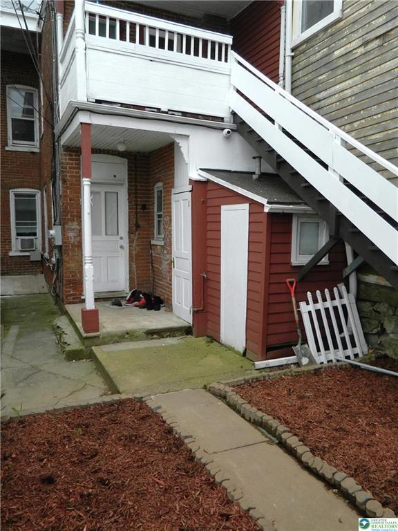 Building Photo - 322 N Franklin St