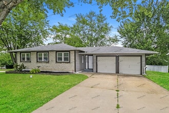 Building Photo - 1316 Cave Springs Estate Dr