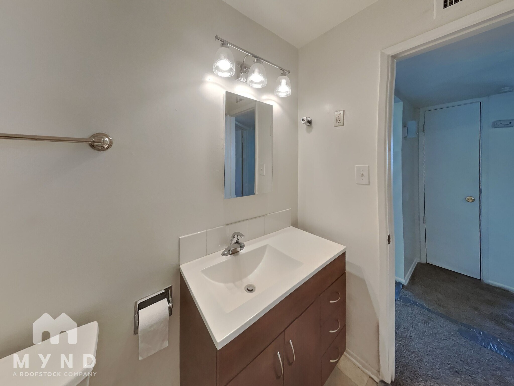 Building Photo - 9233 N 14th St