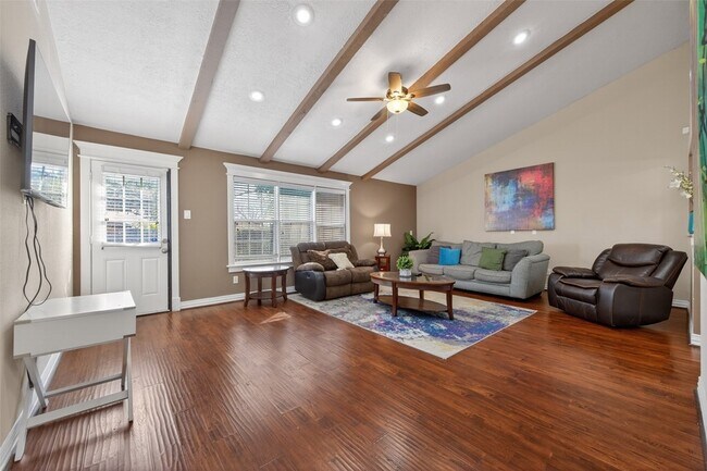 Building Photo - 13703 Templar Ln