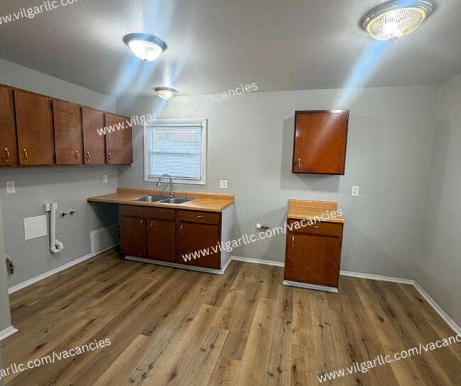 Building Photo - 4414 W 24th Pl