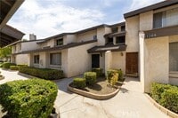 Building Photo - 1270 Mohave Dr