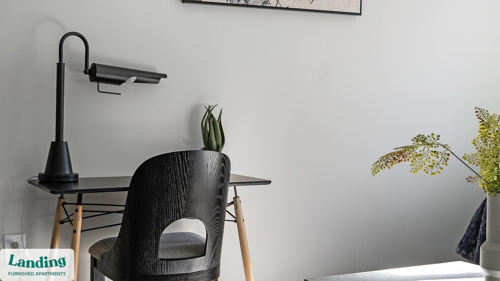 Building Photo - 100 Peyton Pl SW