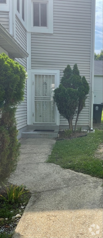 Building Photo - 4605 Winterberry Ln