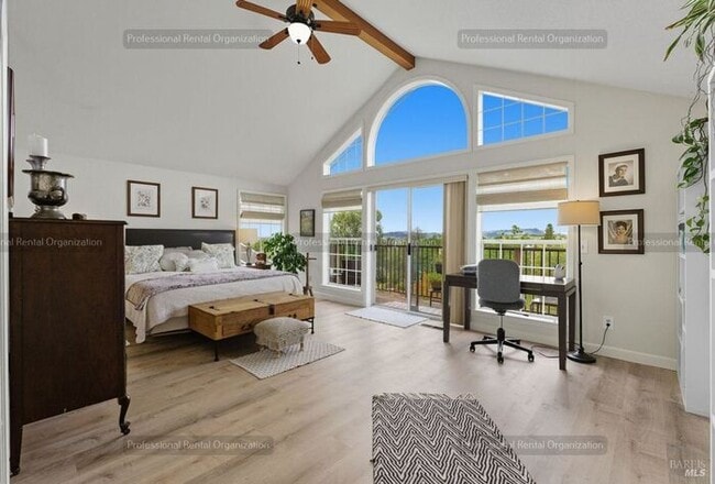 Building Photo - One of a kind home just steps away from Annadel State park