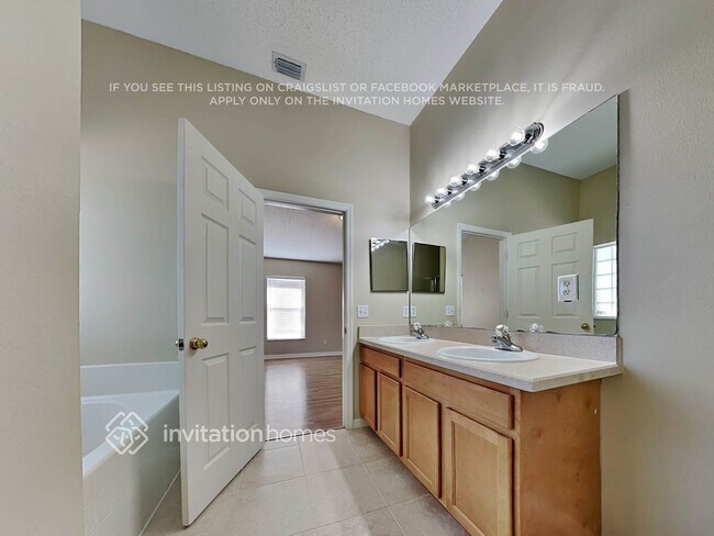 Building Photo - 1093 Bainbury Ln