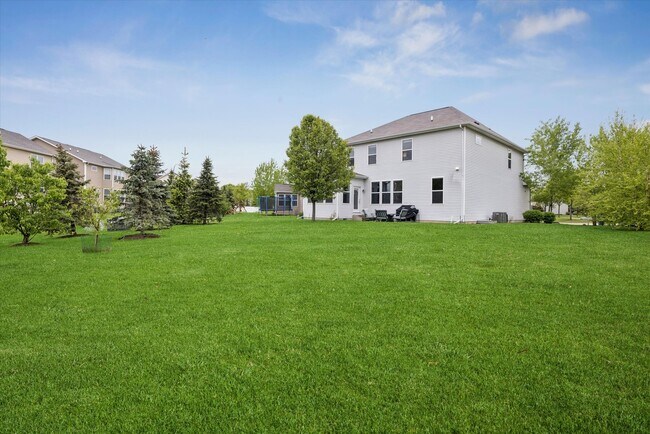 Building Photo - 1507 Tail Leaf Ct