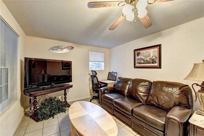 Building Photo - 6490 Tuggle Dr