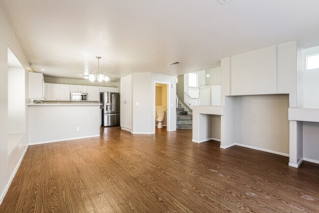 Building Photo - 2110 Big Boulder Dr