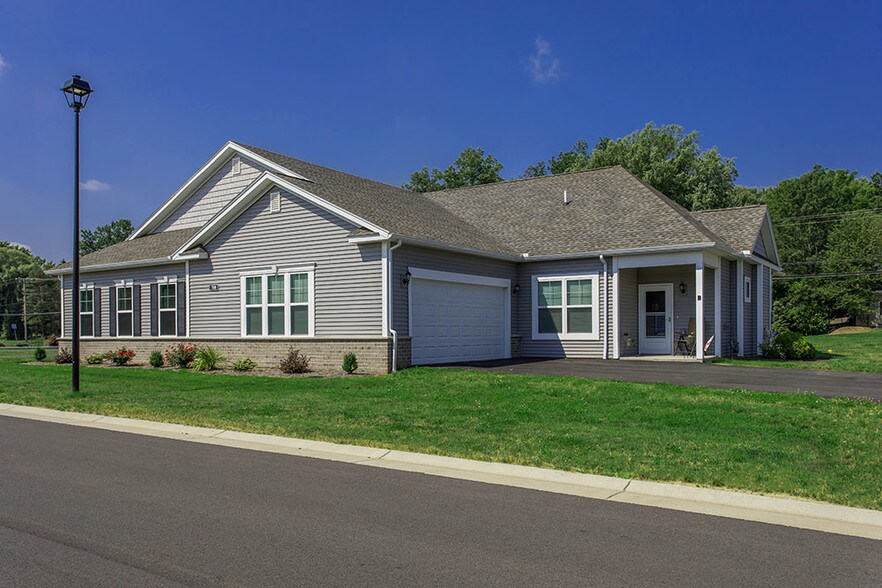 The Marquis at the Woods Apartment Homes 1010 Hazelnut Bnd ster NY 14580 Apartment Finder