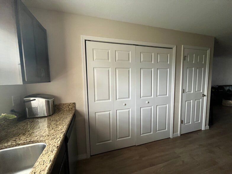 Building Photo - 159 Juniper Loop