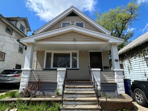 Building Photo - 3430 E 73rd St