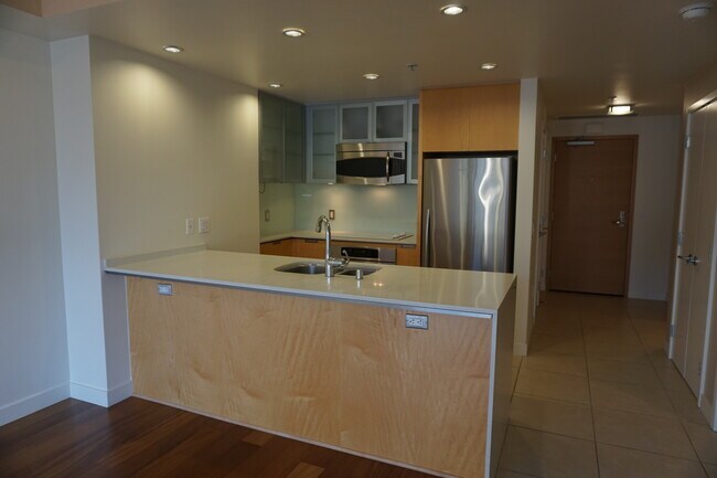 Building Photo - 1441 Ninth Ave