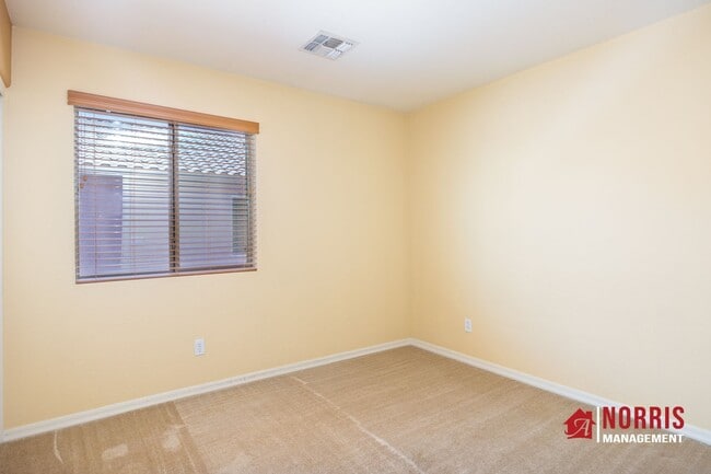 Building Photo - Great Home in Mission Valley