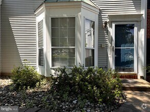 Building Photo - 57 Columbus Dr