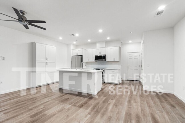 Building Photo - 3027 Magical Walk