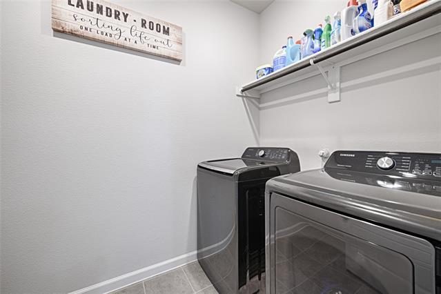 Building Photo - 1817 Marvin Gdns Trl