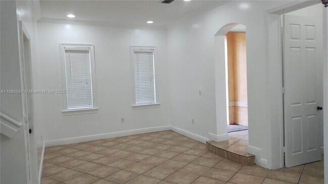 Building Photo - 7965 W 33rd Ln