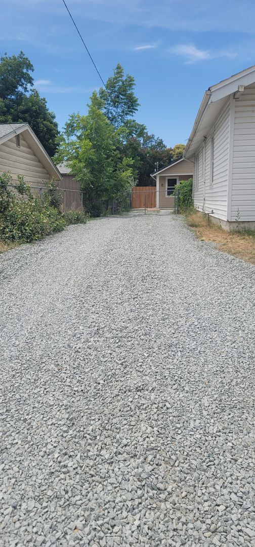 Building Photo - Price Reduction~Nice New House for Rent!