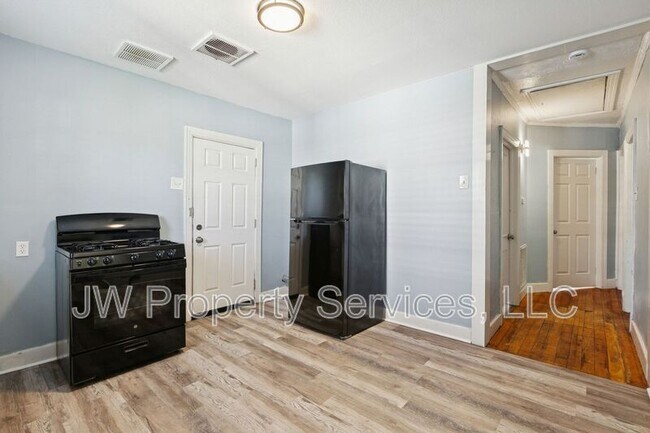 Building Photo - 1540 Richland Rd