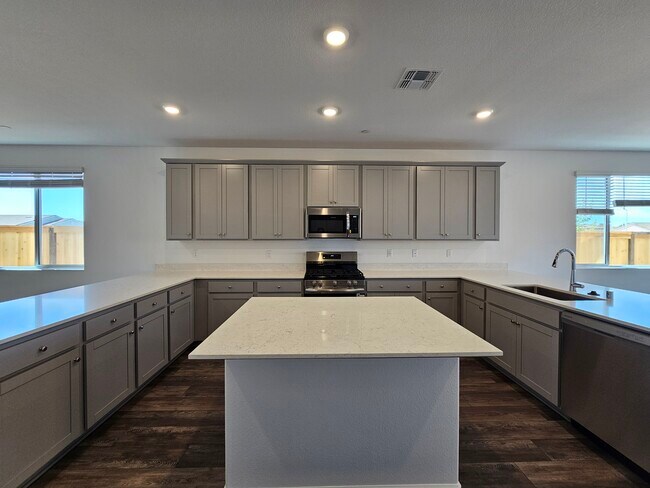 Building Photo - 7430 Chadbourne Wy
