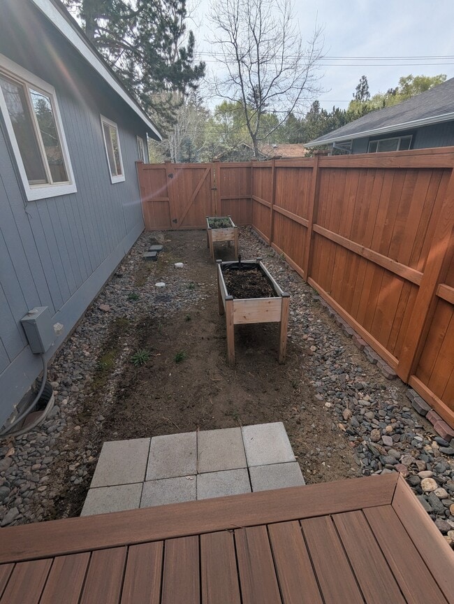 Building Photo - 402 NW 12th St