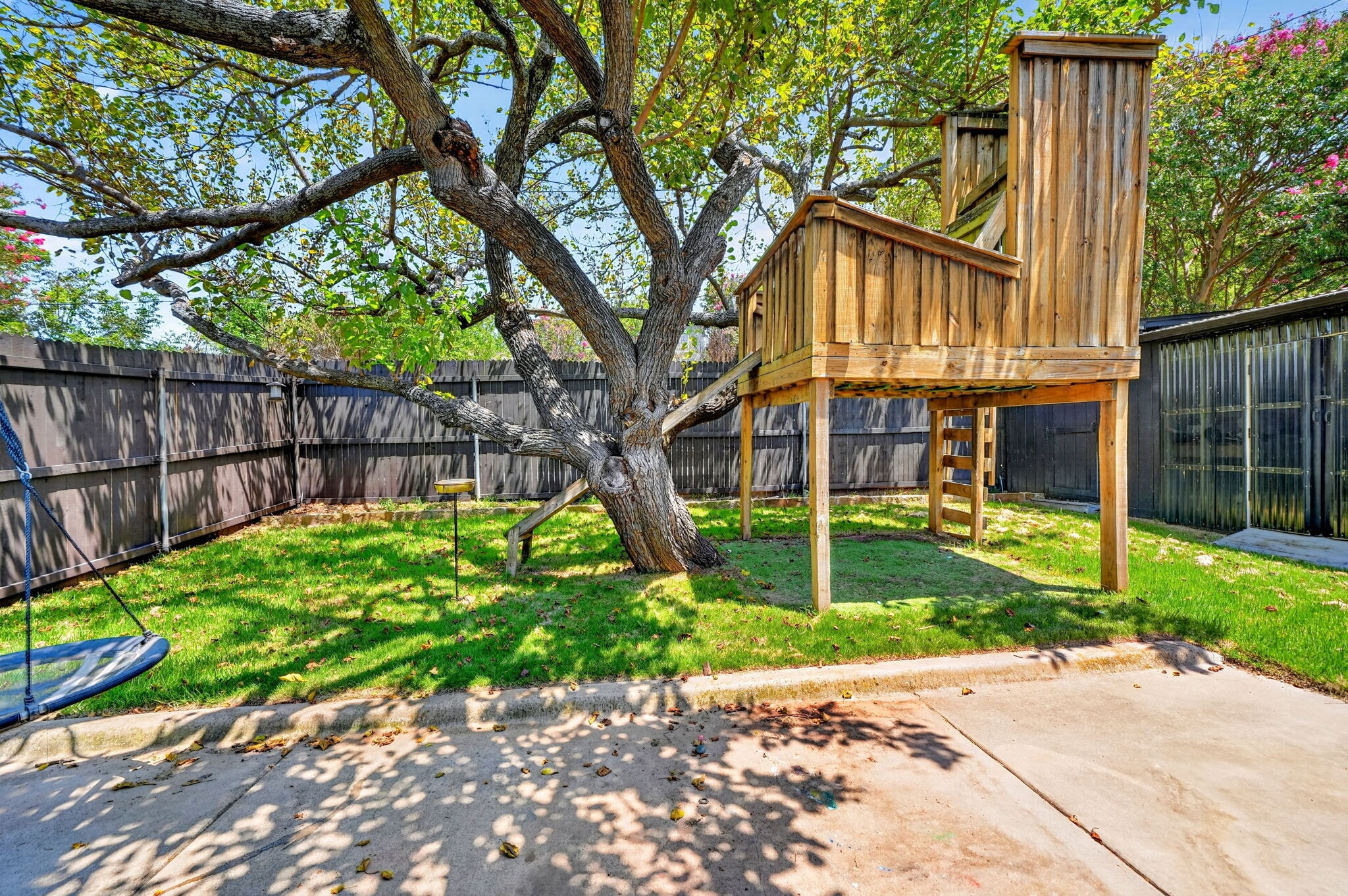 Building Photo - 505 Whittle Way