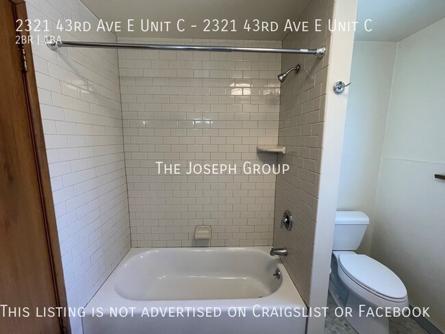 Building Photo - Amazing 2 bed/1 bath in Madison Park!