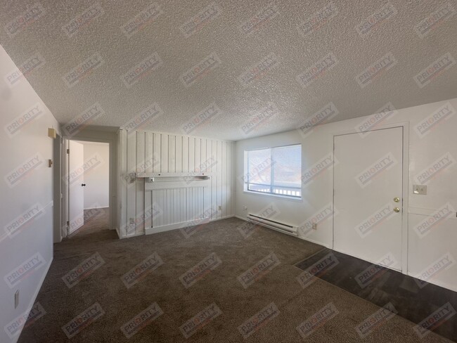 Building Photo - Ealges Nest Apartments