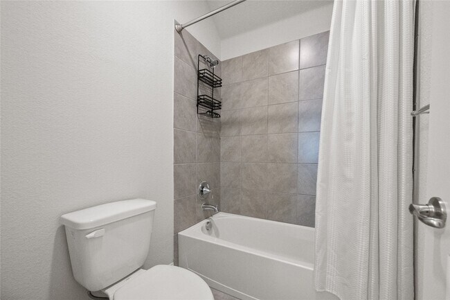 Building Photo - 1716 Elise Ln