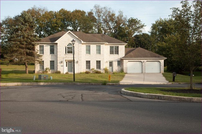 Building Photo - 519 Cobbler Ct