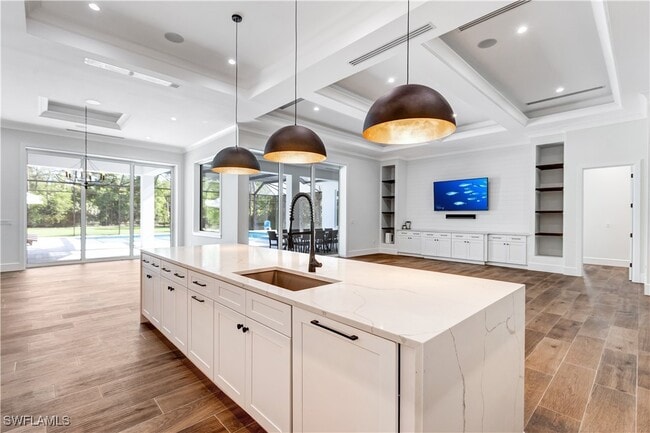 Building Photo - 5881 Sea Grass Ln