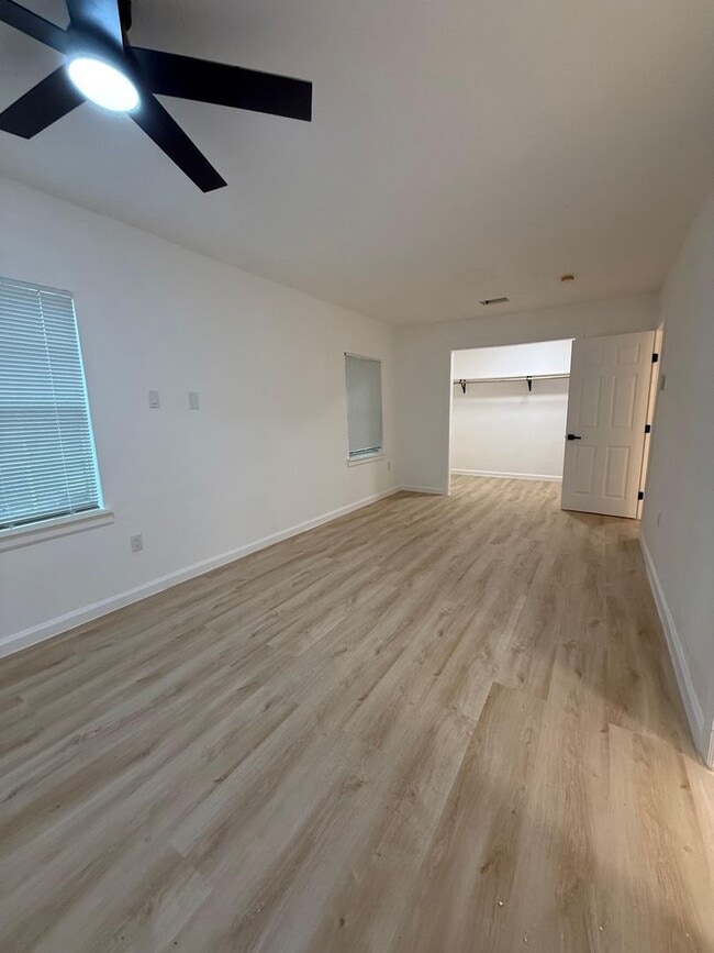 Building Photo - Gorgeous all renovated Home in Houston, TX!.