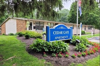 Building Photo - 446 Cedar Gate Ct