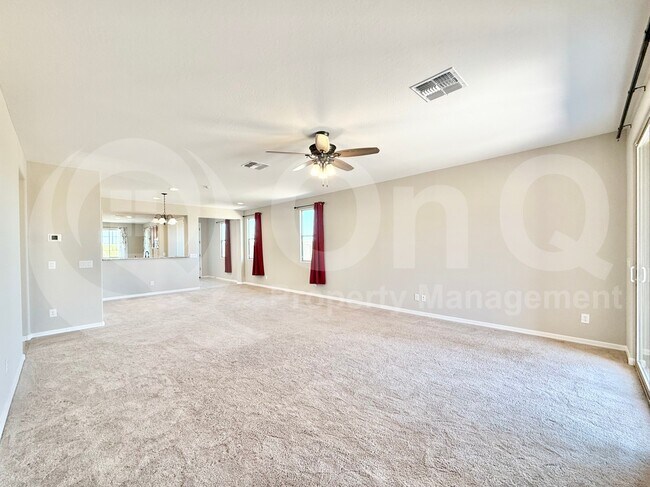 Building Photo - 6907 W Pedro Ln