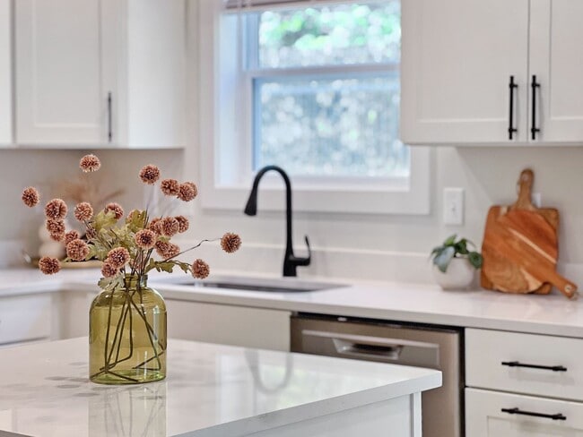 Building Photo - New Construction 3 Bedroom Home!