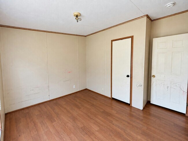 Building Photo - 204 Gaither St