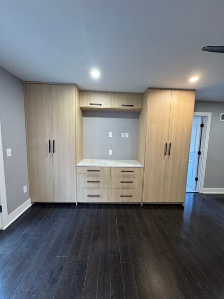 Building Photo - 3115 Brereton St