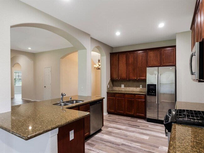 Building Photo - 47 W Lasting Spring Cir