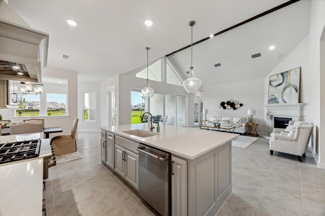 Building Photo - 407 May Meadow Ln