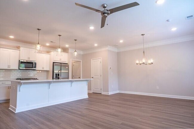 Building Photo - 3359 Verdi Ln