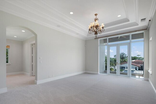 Building Photo - 501 Golden Harbour Dr