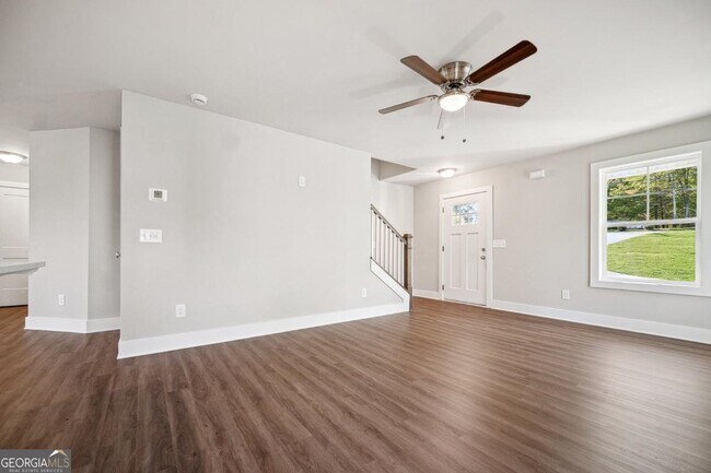 Building Photo - 6405 Crystal Cove Trail