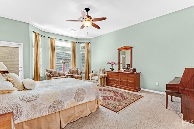 Building Photo - Brighton Estates Luxury 4-Bedroom Home wit...