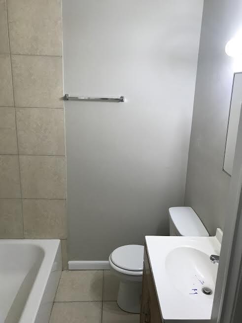 Building Photo - Spacious 4 Bedroom Home With Garage And Modern Updates