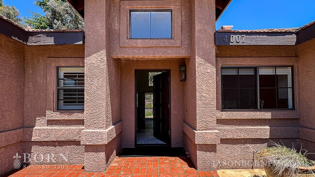 Building Photo - 4007 Santa Tomas Pl