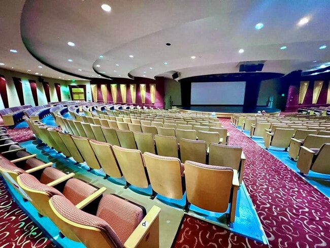 Building Photo - 4301 Martinique Cir