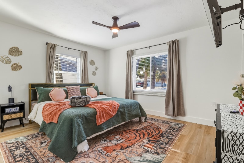 Building Photo - 463 85th Ave