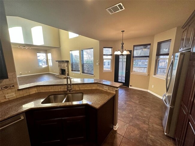 Building Photo - 3713 Broadwinged Hawk Cove