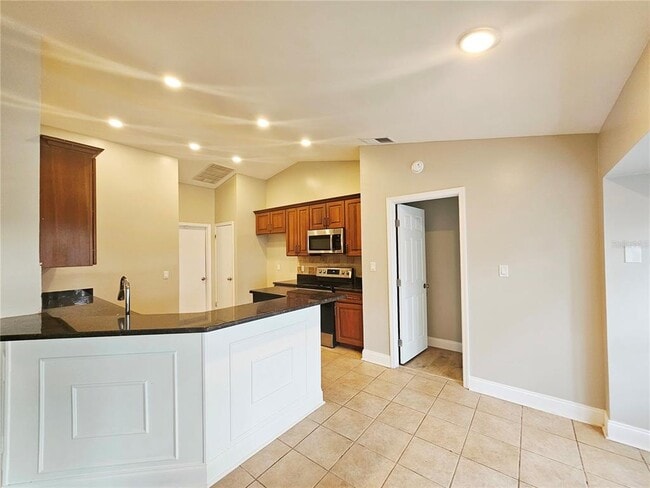 Building Photo - 8935 Esguerra Ln